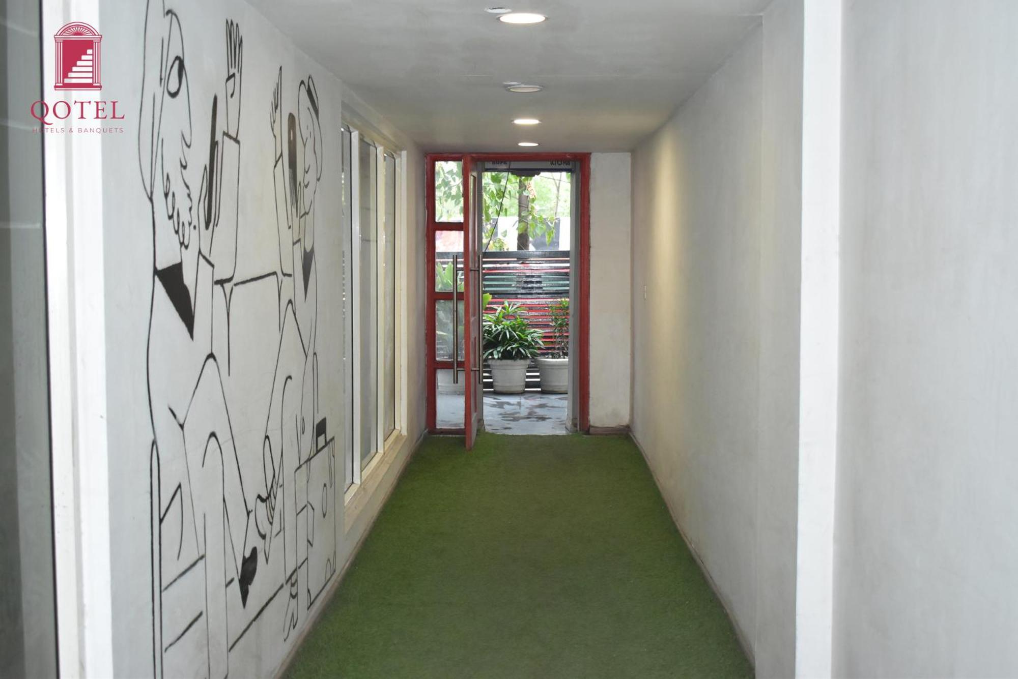 Hotel La Serene By Qotel-Gagan Vihar Anand Vihar New Delhi Buitenkant foto